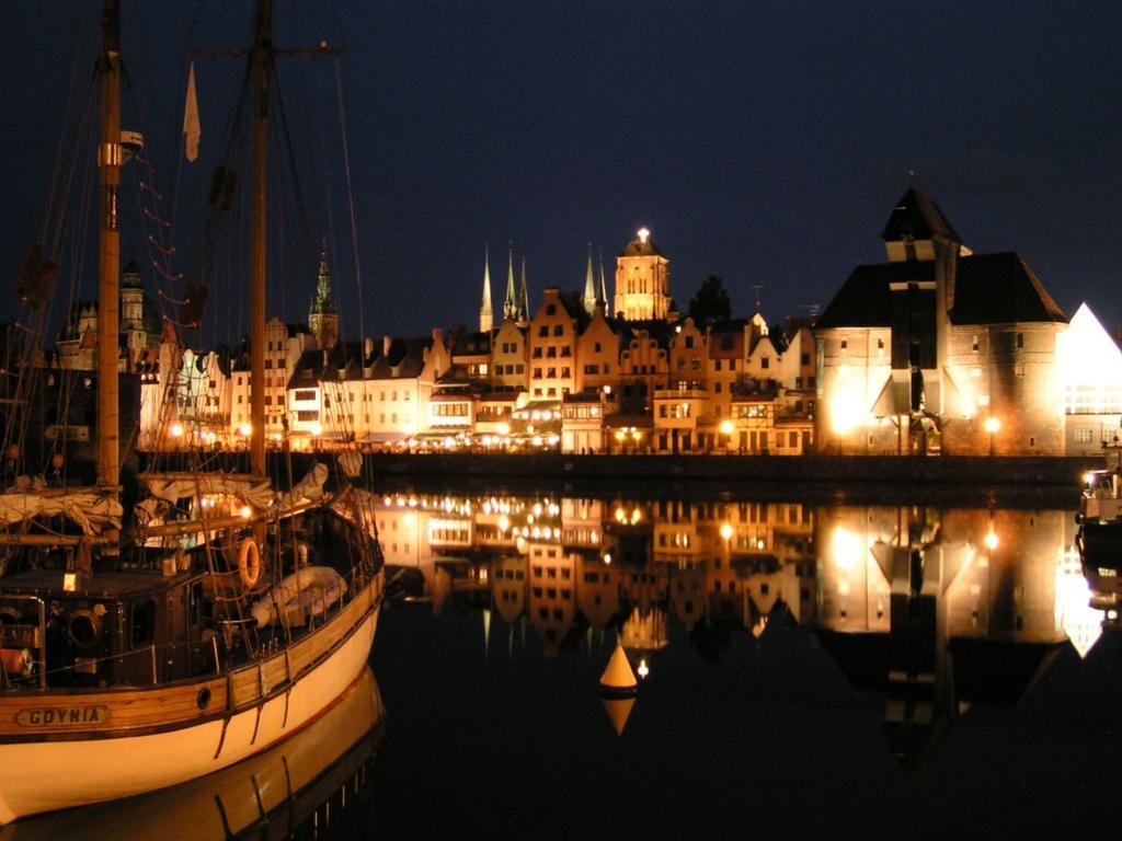 Podewils Old Town Gdansk Bagian luar foto